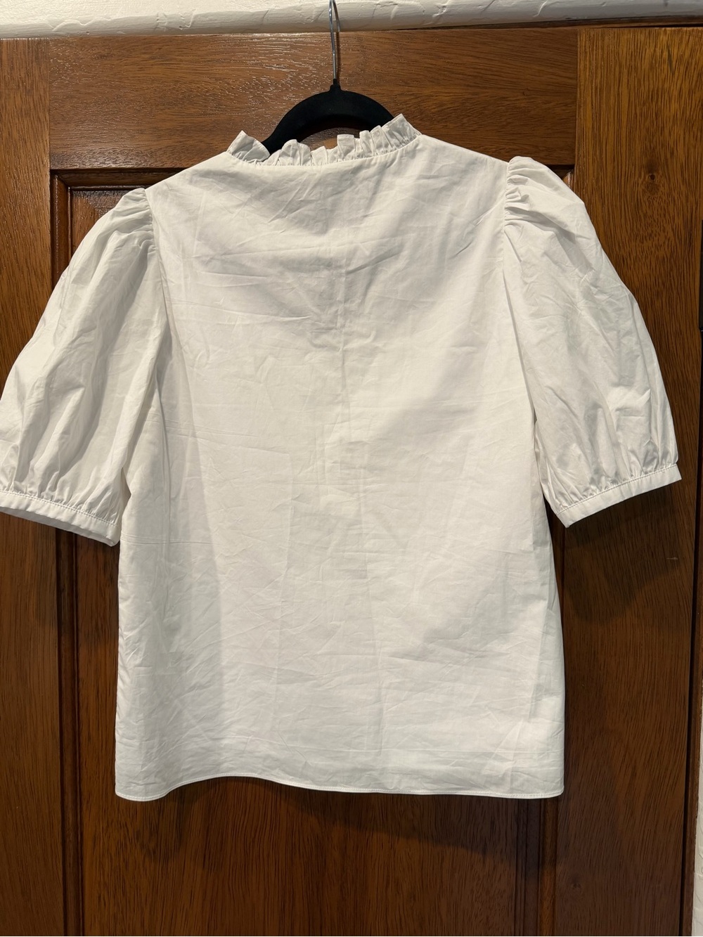 Tuckernuck Hyacinth House — Classic White Puff-Sleeve Cotton Top - Picture 5 of 6
